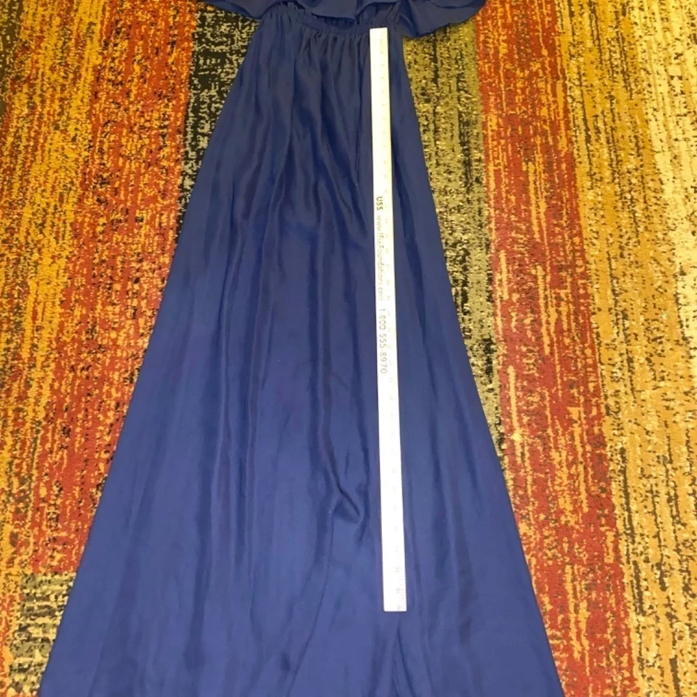 Show Me Your MuMu Size Xs NAVY COLOR maxi dress off shoulder